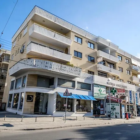 Apartment Lazuli Green View 3bdr Larnaca